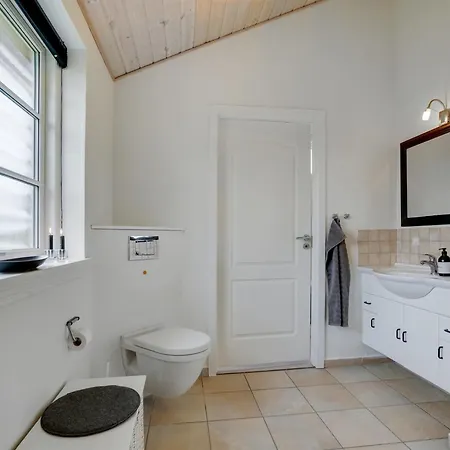 Svenn - 400m From The Sea By Interhome * Blavand