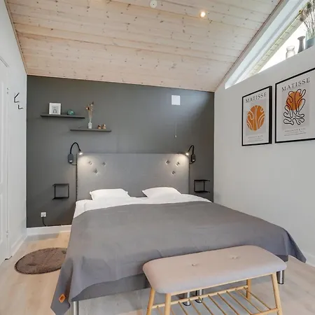 Svenn - 400m From The Sea By Interhome Tatil Evi *